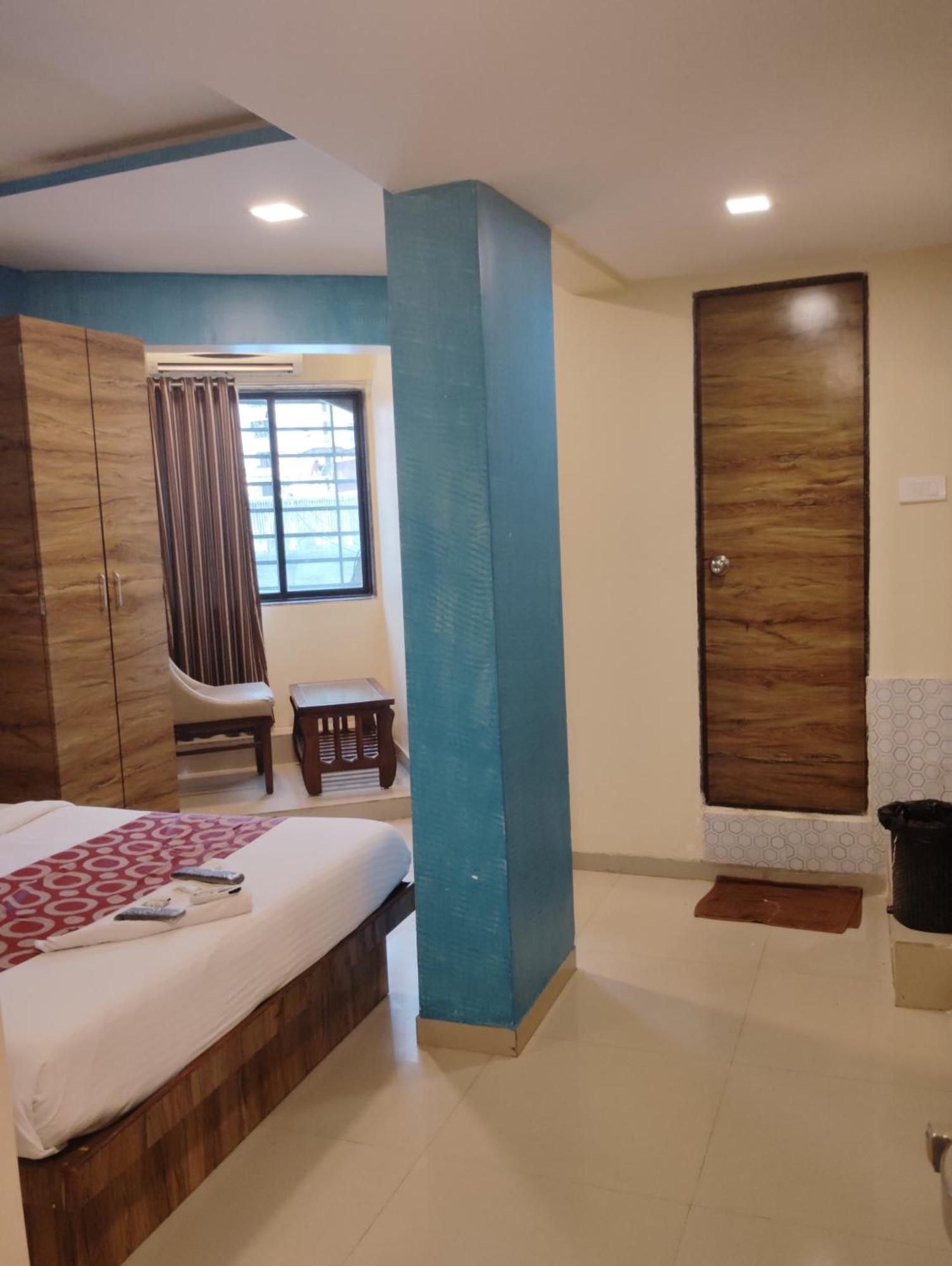 Hotel Golden Park Near Nesco Mumbai Luaran gambar