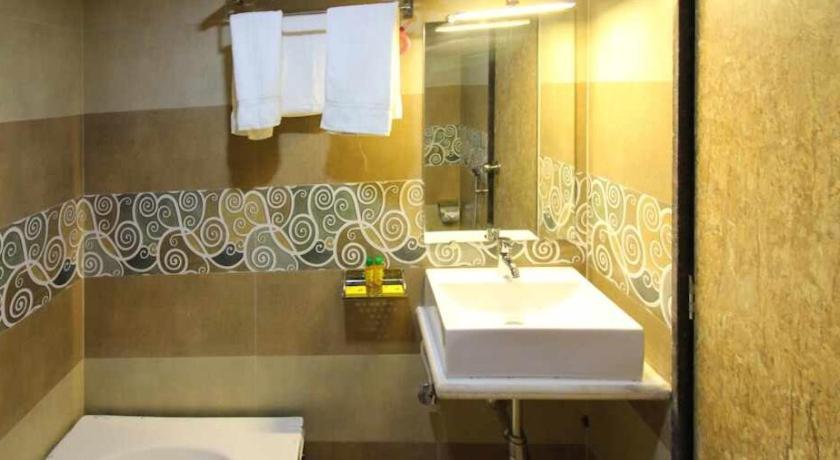Hotel Golden Park Near Nesco Mumbai Luaran gambar