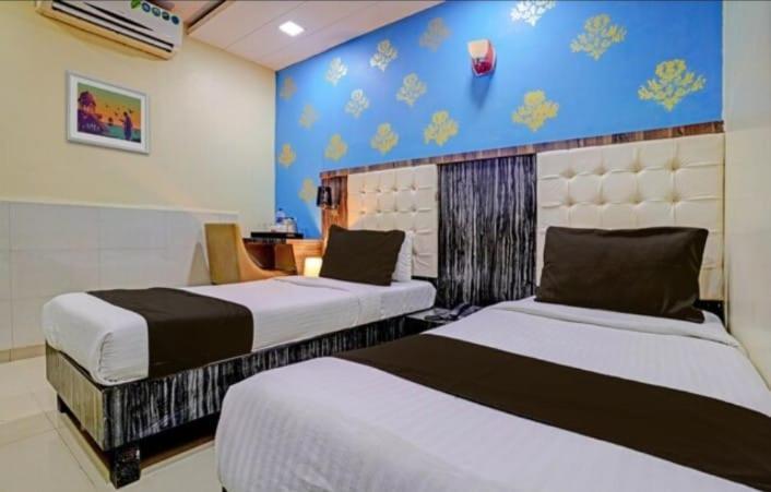 Hotel Golden Park Near Nesco Mumbai Luaran gambar